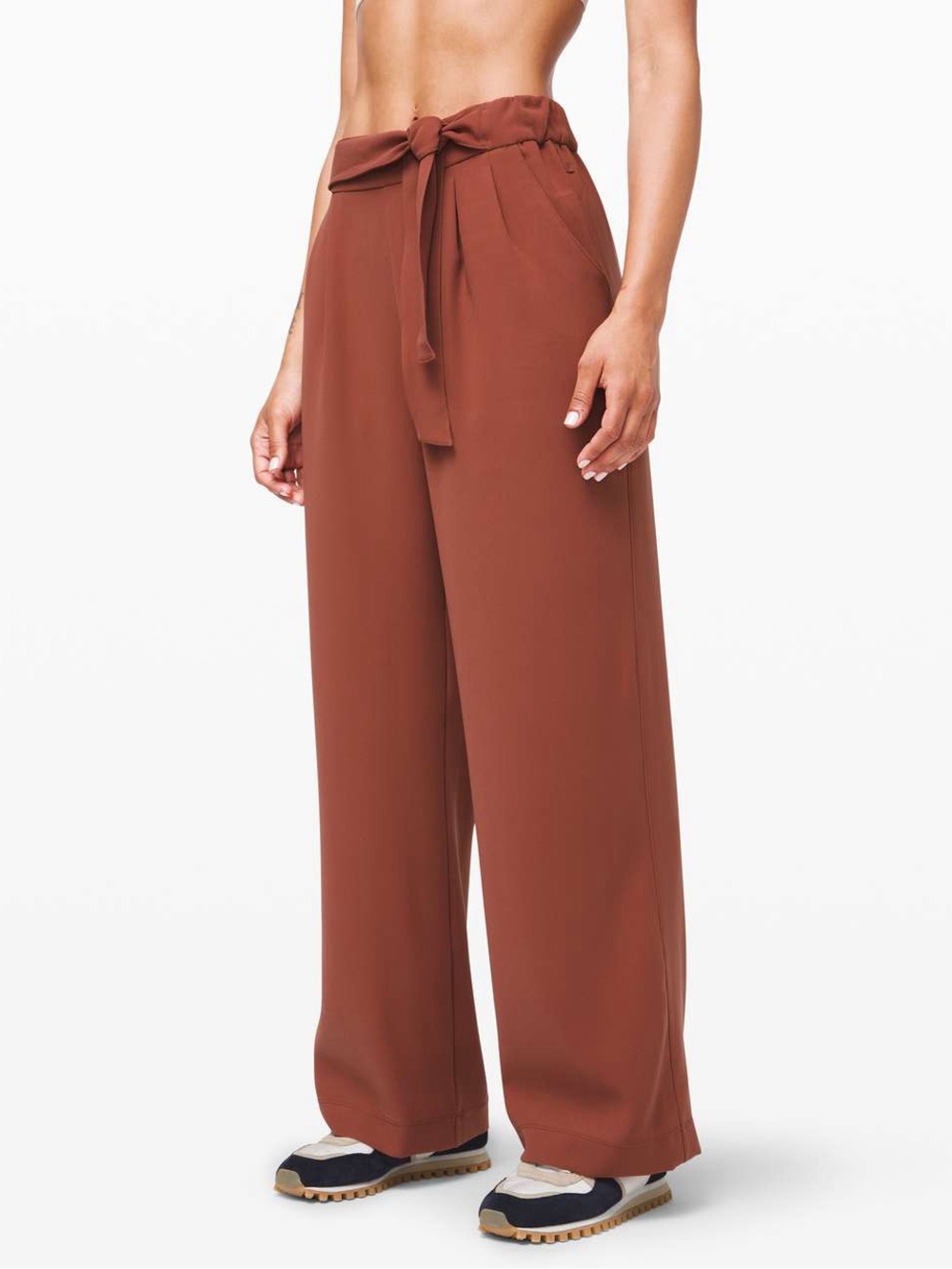 Lululemon Noir Pant size 10